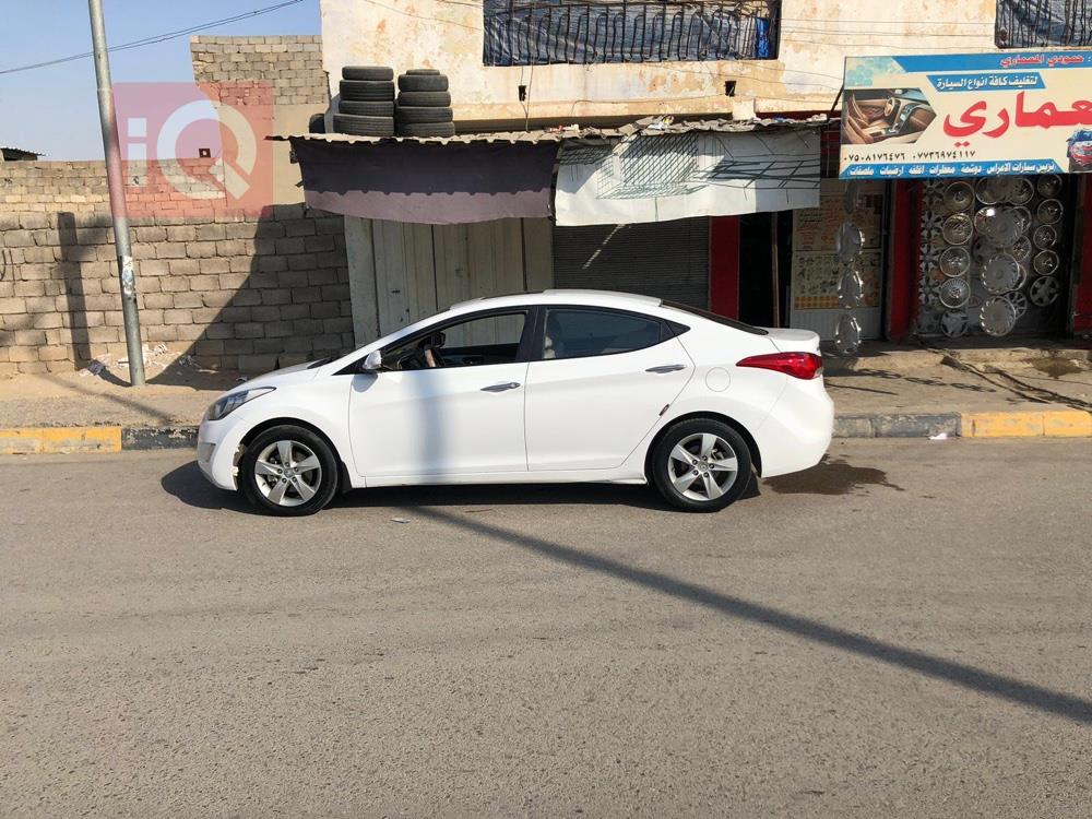 هیوندای ئەلەنترا